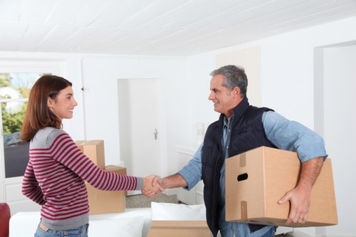 Professional moving truck service for flats and homes in Brixton