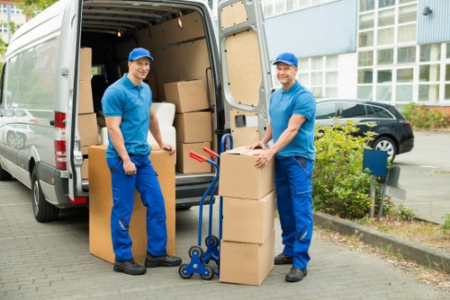 Commercial same day removals support for a Brixton business move