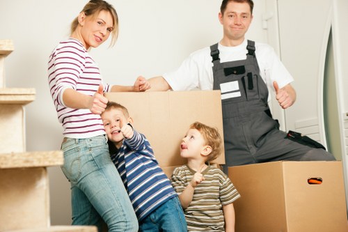 Local moving assistance for furniture and boxes in Brixton